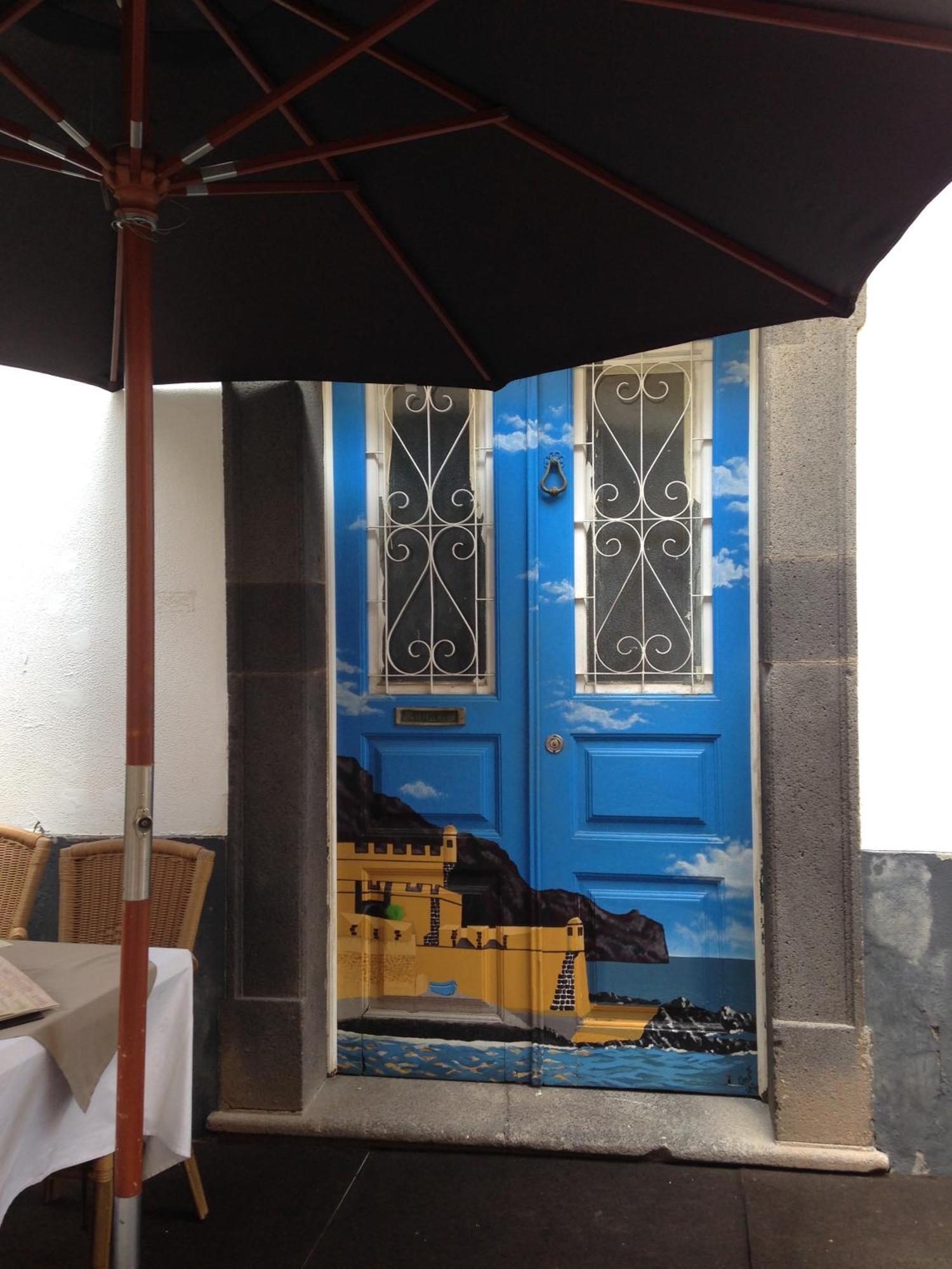 Vitorina Corte Guesthouse ฟุงชาล ภายนอก รูปภาพ